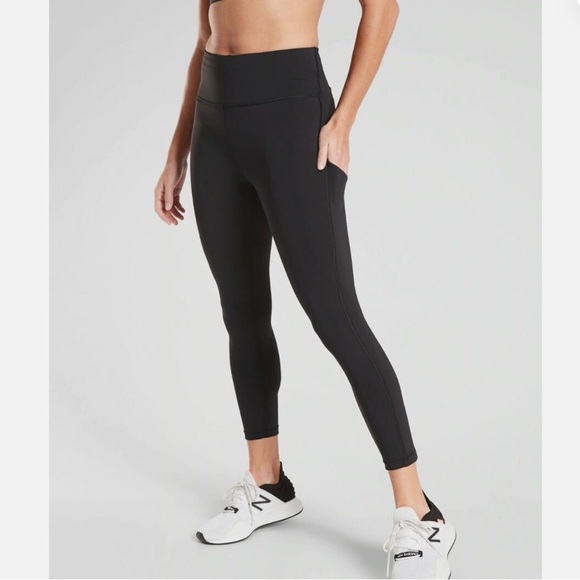 Athleta Ultimate Stash Pocket 7/8 Tight - Black | Size S | EUC - Picture 1 of 5